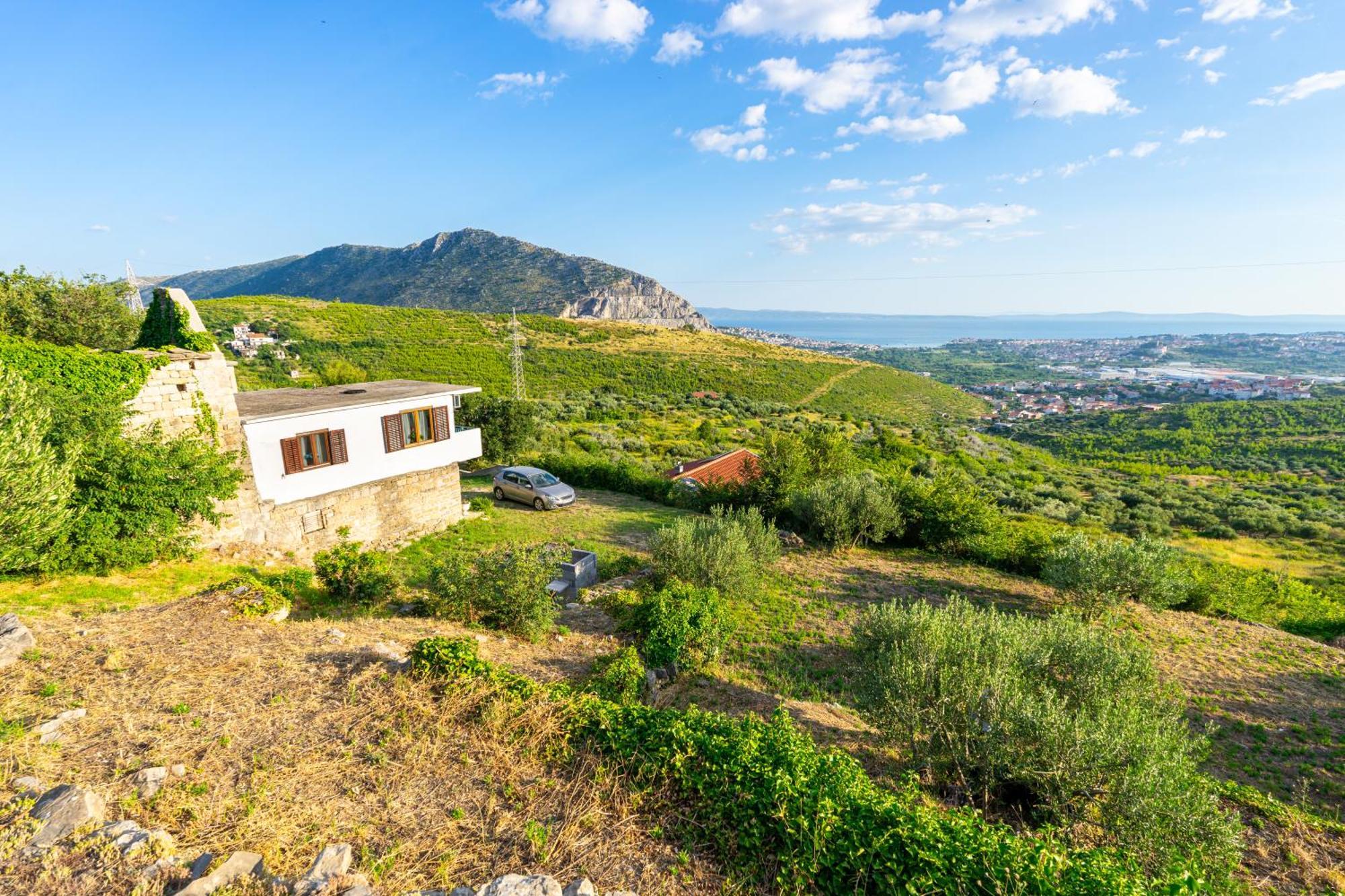 Olive Garden House In Zrnovnica With A View & Bbq Villa Exterior photo